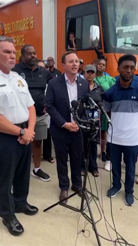 Baltimore 74-Year-Old Man Defends Himself Against Gang in Violent Attack